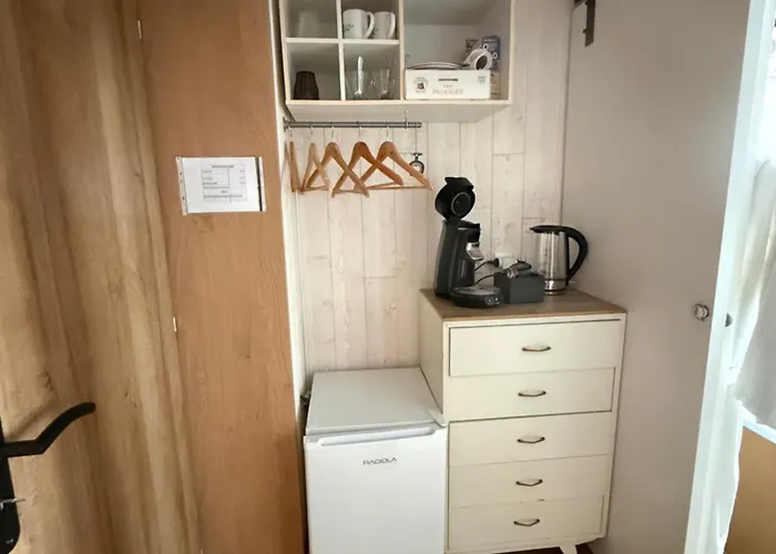 Les Buissonets Couette-café