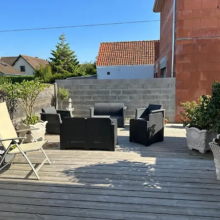 Les Buissonets Bed & Breakfast *